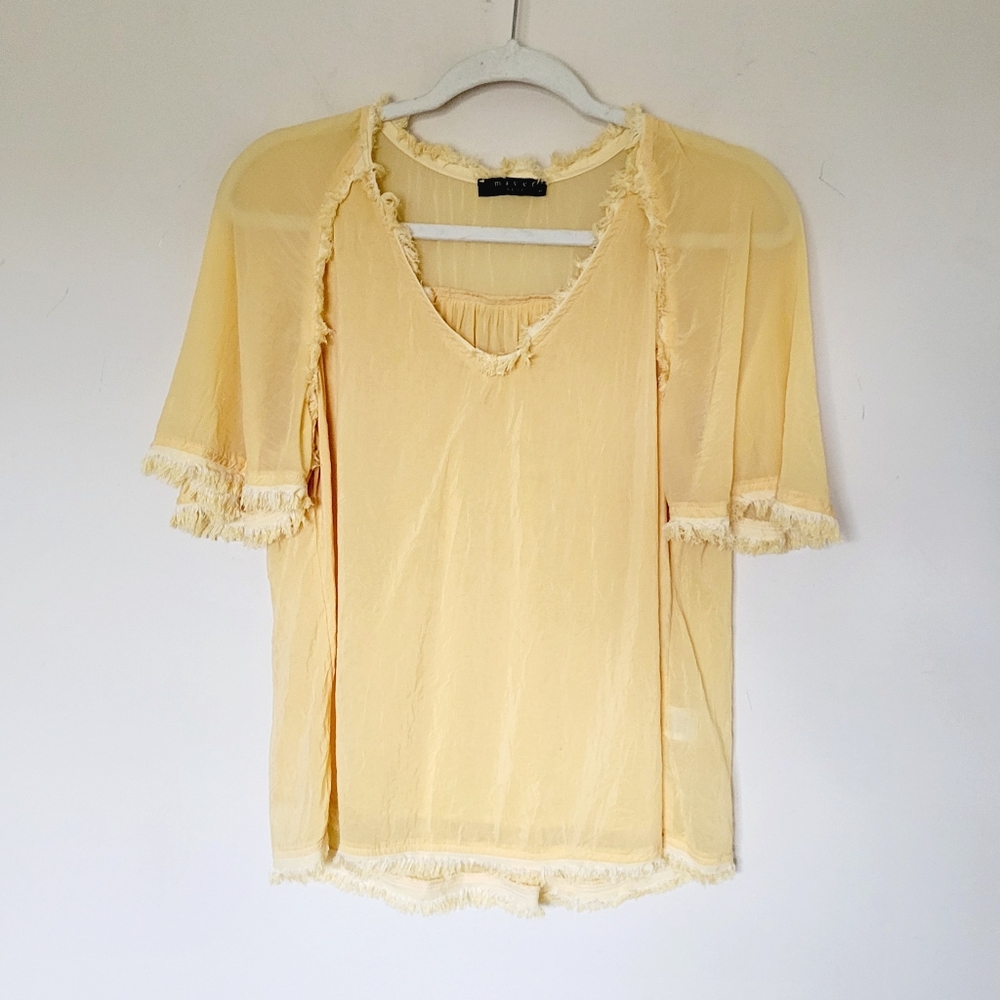 Maven West Short Sleeve V-neck Fray Top in Yellow